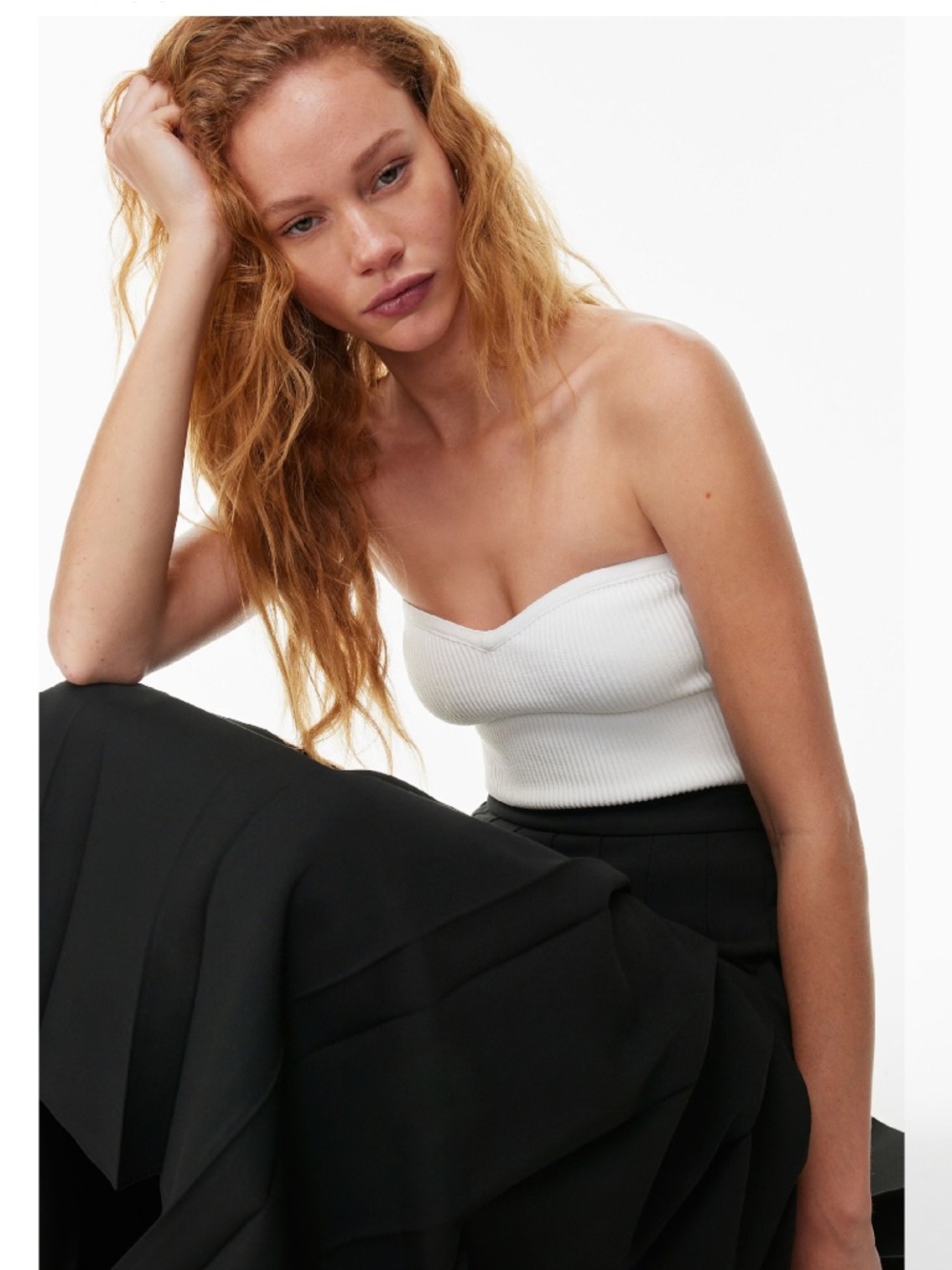 Aritzia Babaton Sculpt Knit Sweetheart Tube Top - Picture 4 of 4